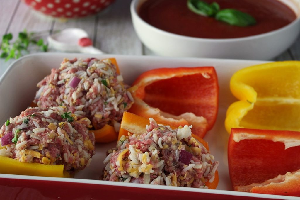 Classic Stuffed Peppers with Tomato Sauce: Hearty & Tasty 7